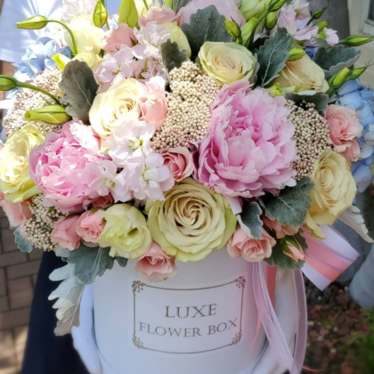 "Soft Pastel Palette" Arrangement Roses, Peonies in Round Box