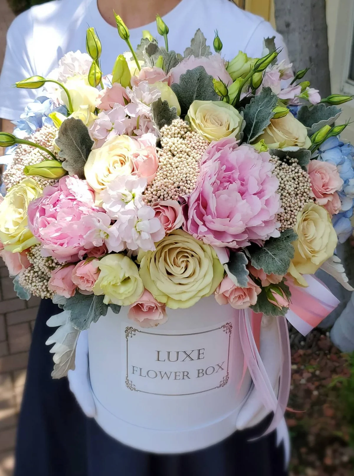 "Soft Pastel Palette" Arrangement Roses, Peonies in Round Box